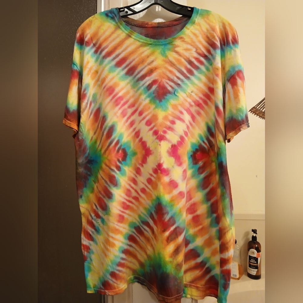 Colorful‎ Tie-Dye T-Shirt.womens XL, Man's L